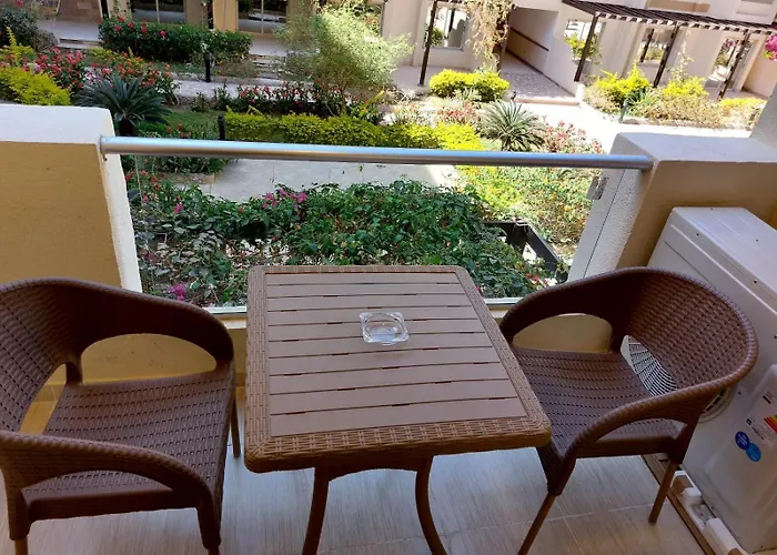 Apartment Studio In Florenza Khamsin